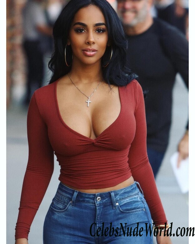 Ayisha Diaz Hot 53025