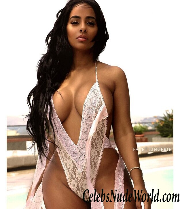 Ayisha Diaz Hot 53031