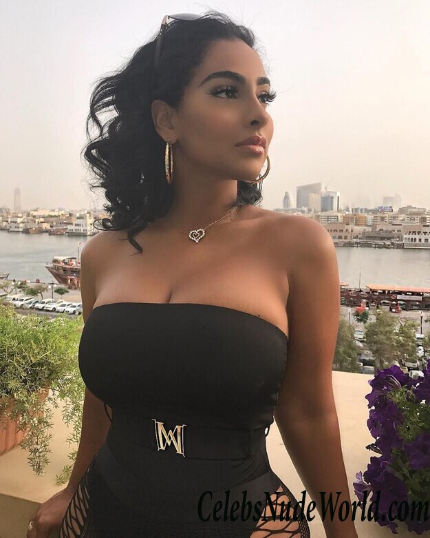 Ayisha Diaz Hot 53033