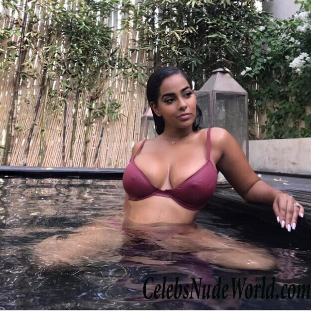 Ayisha Diaz Hot 53051