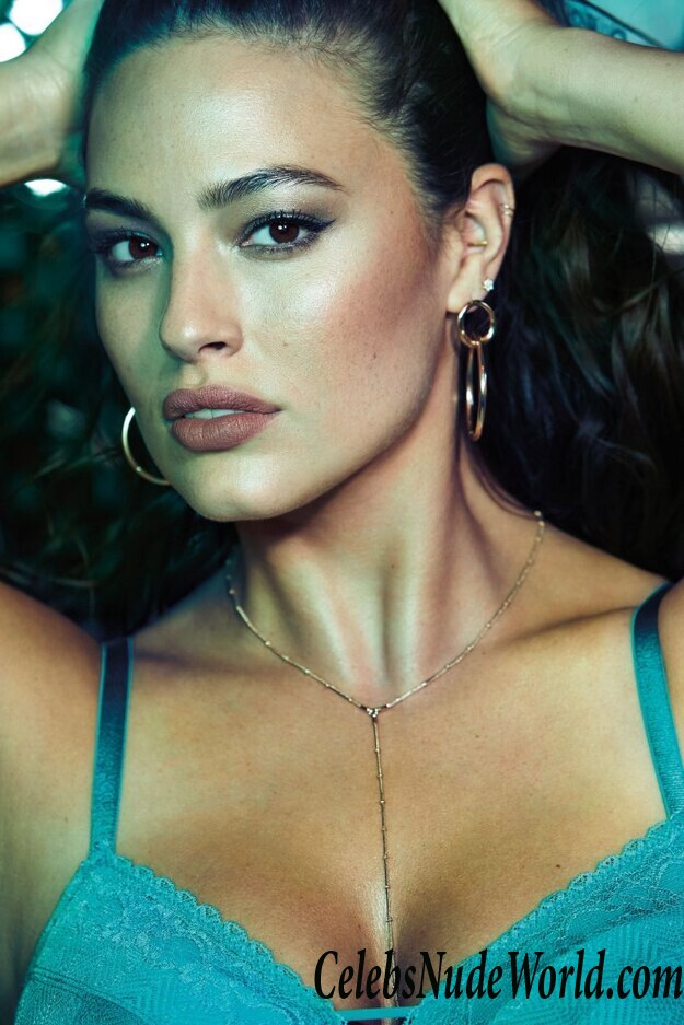 Ashley Graham's Plus Sized Hotness 53216