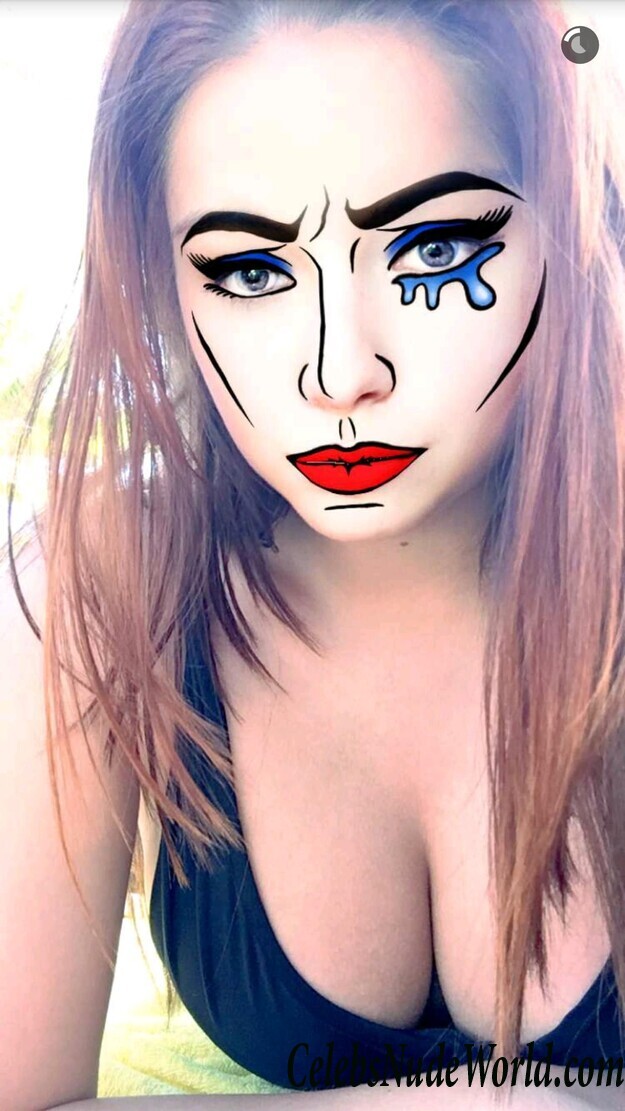 Ariel Winter Cleavage Photos 53789