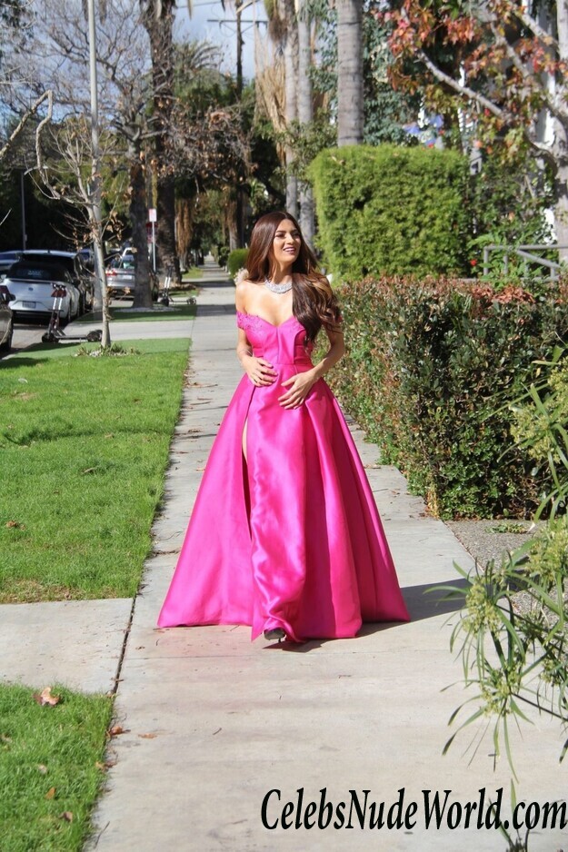 Blanca Blanco Cleavage 54452