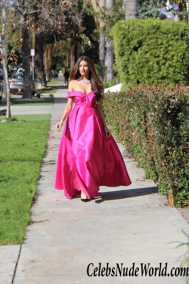 Blanca Blanco Cleavage 54460