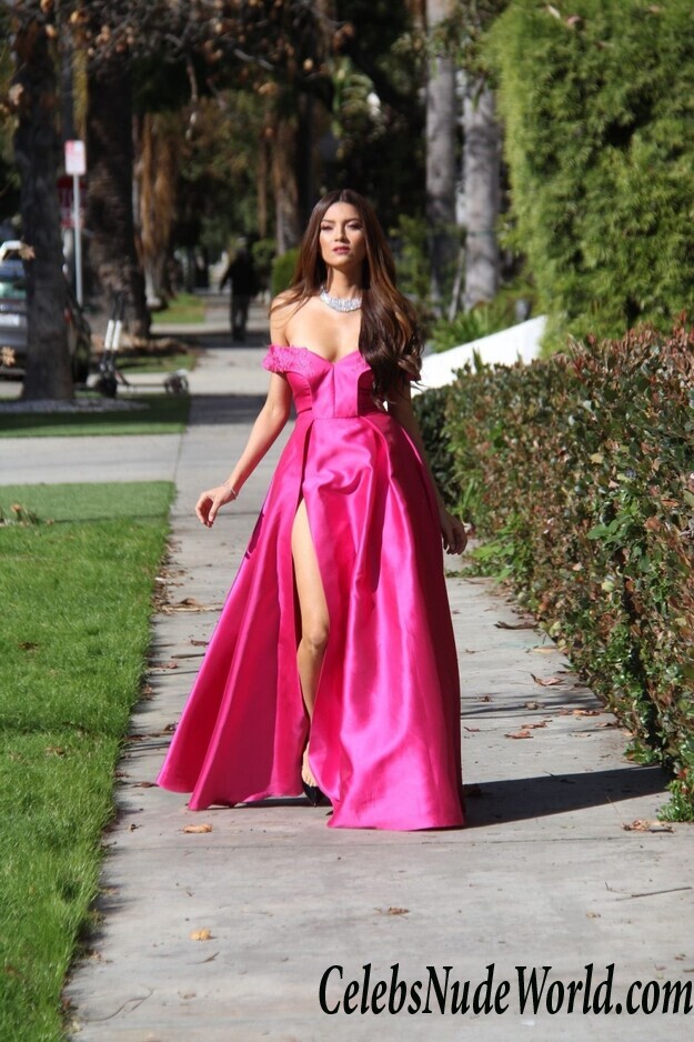 Blanca Blanco Cleavage 54467