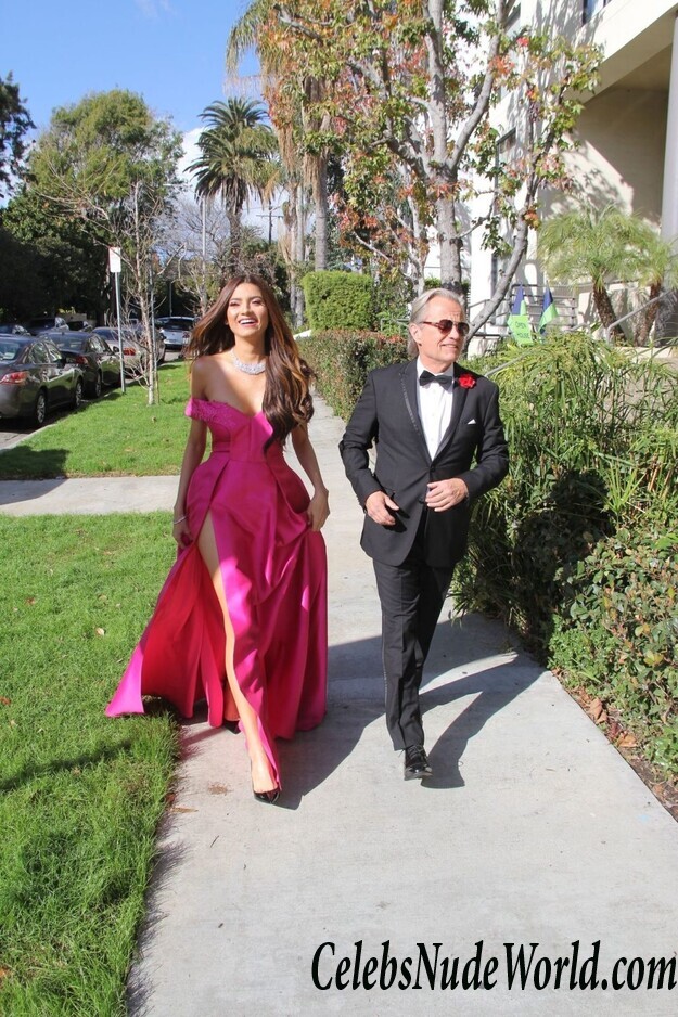 Blanca Blanco Cleavage 54471