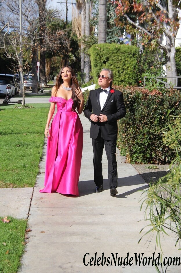 Blanca Blanco Cleavage 54480