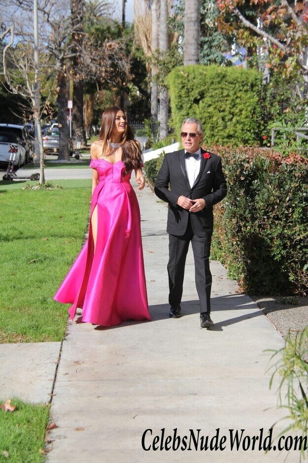 Blanca Blanco Cleavage 54485