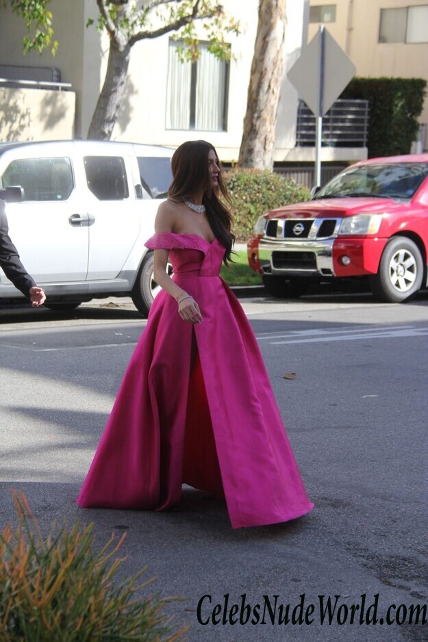 Blanca Blanco Cleavage 54492