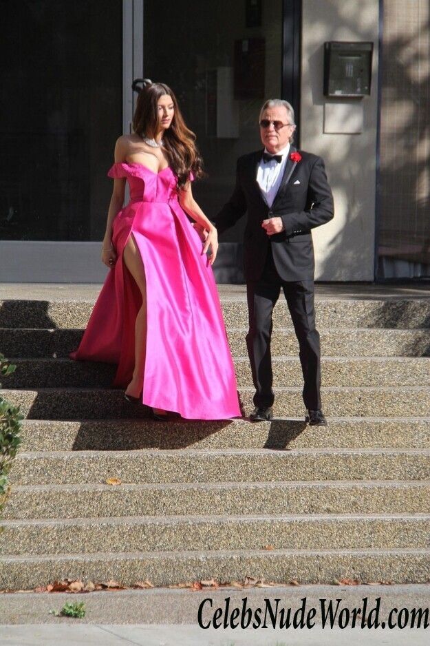 Blanca Blanco Cleavage 54522