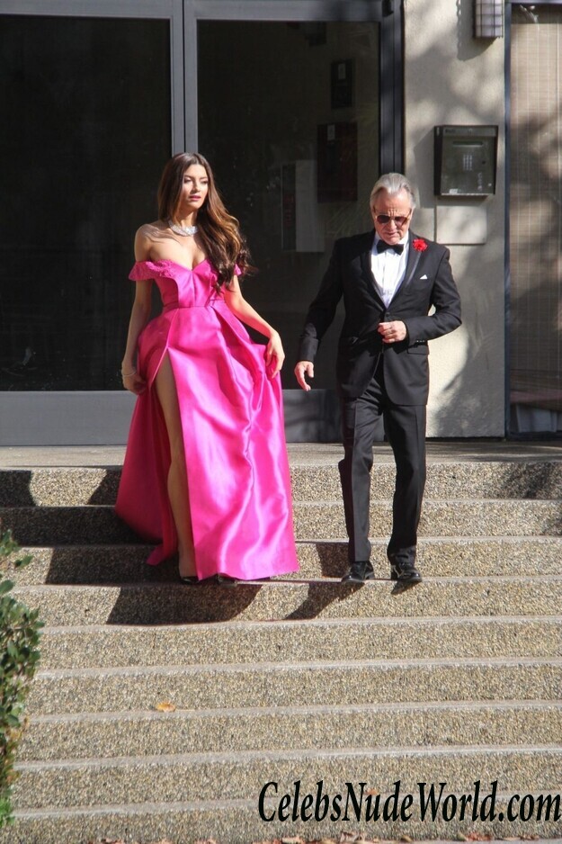 Blanca Blanco Cleavage 54524