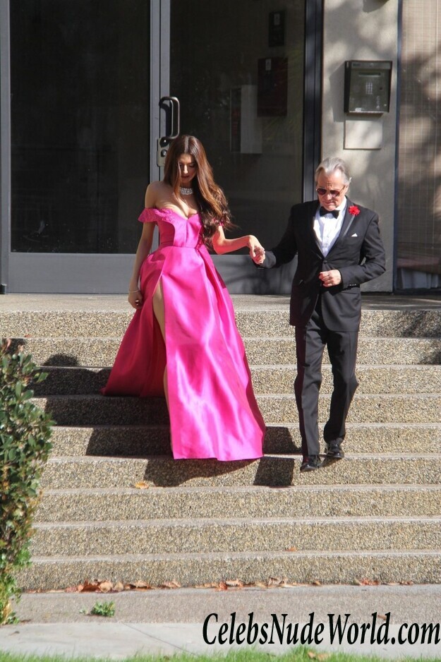 Blanca Blanco Cleavage 54531