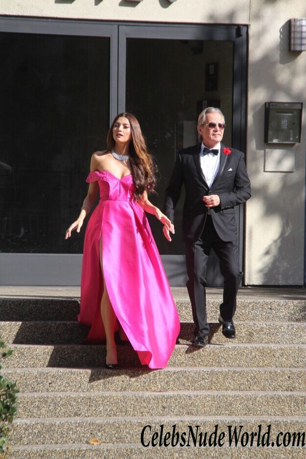 Blanca Blanco Cleavage 54533