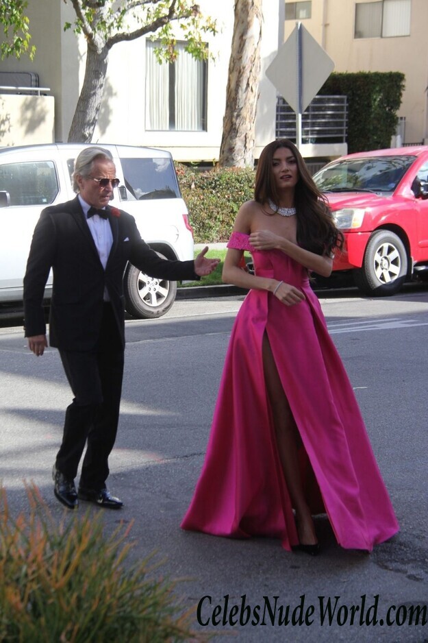 Blanca Blanco Cleavage 54535