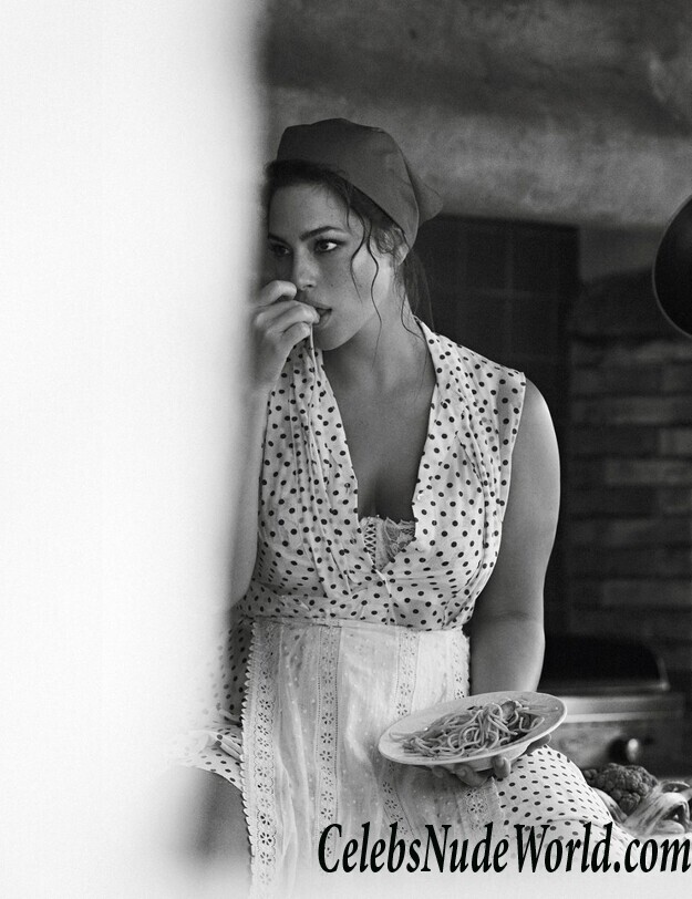 Ashley Graham Sexy 54852