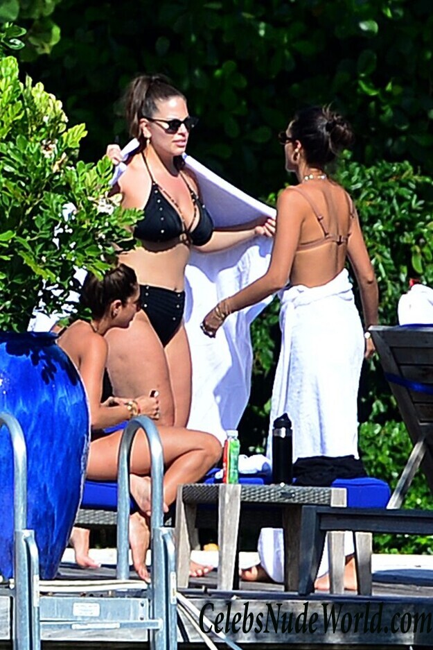 Ashley Graham Sexy 54922