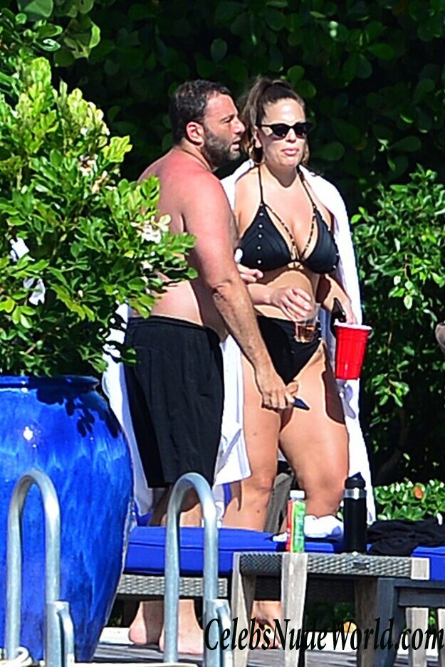 Ashley Graham Sexy 54929