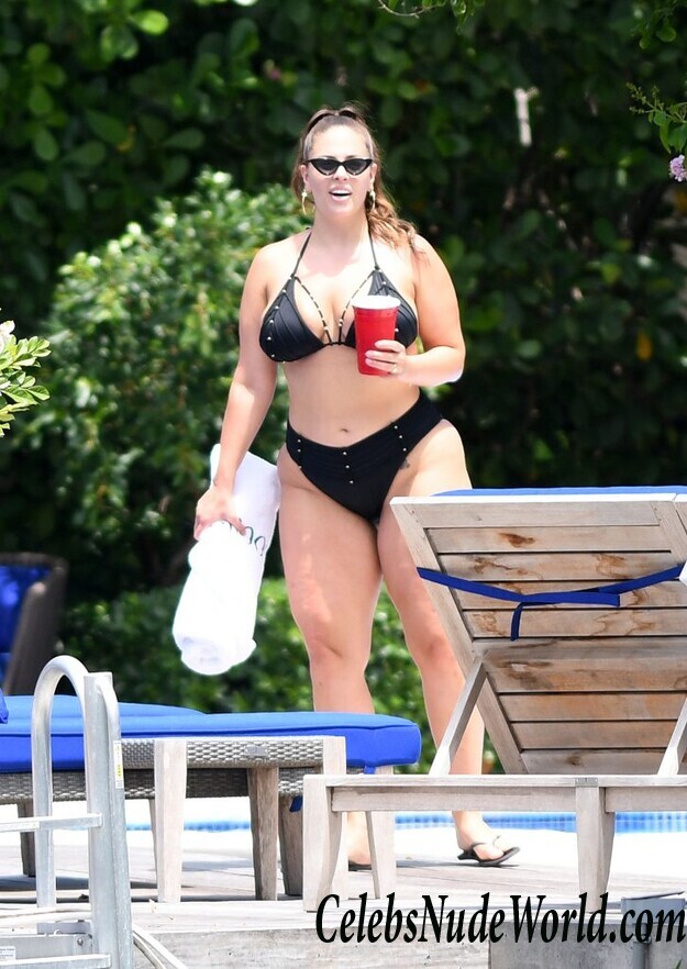 Ashley Graham Sexy 54937