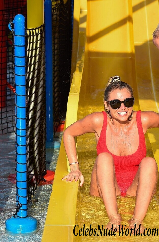 Billie Faiers Swimsuit 54967