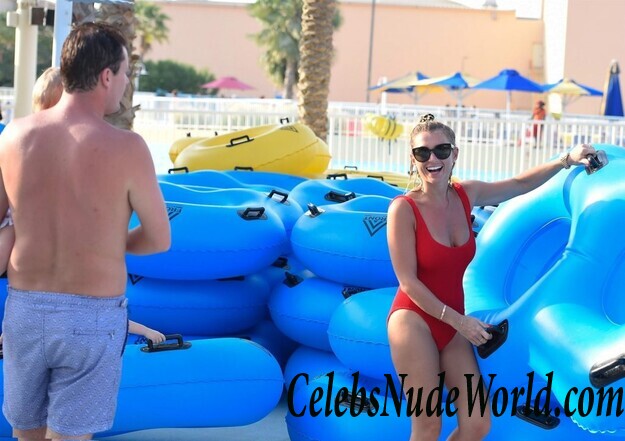 Billie Faiers Swimsuit 54972