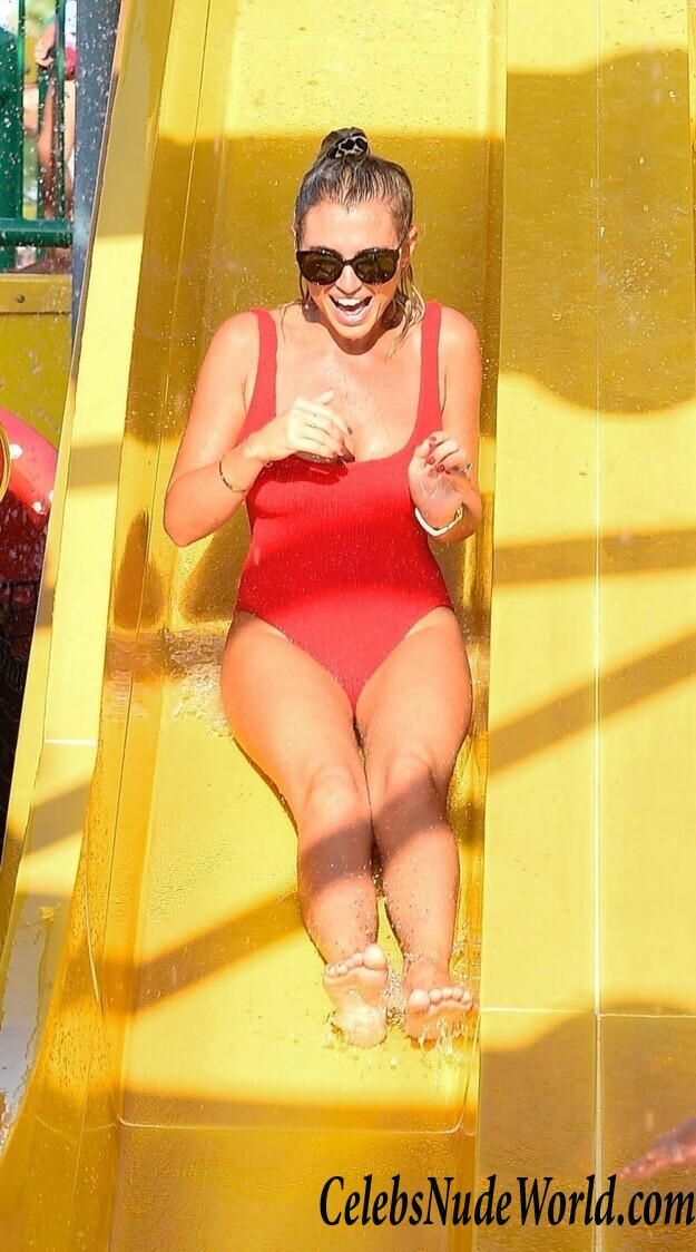 Billie Faiers Swimsuit 54987