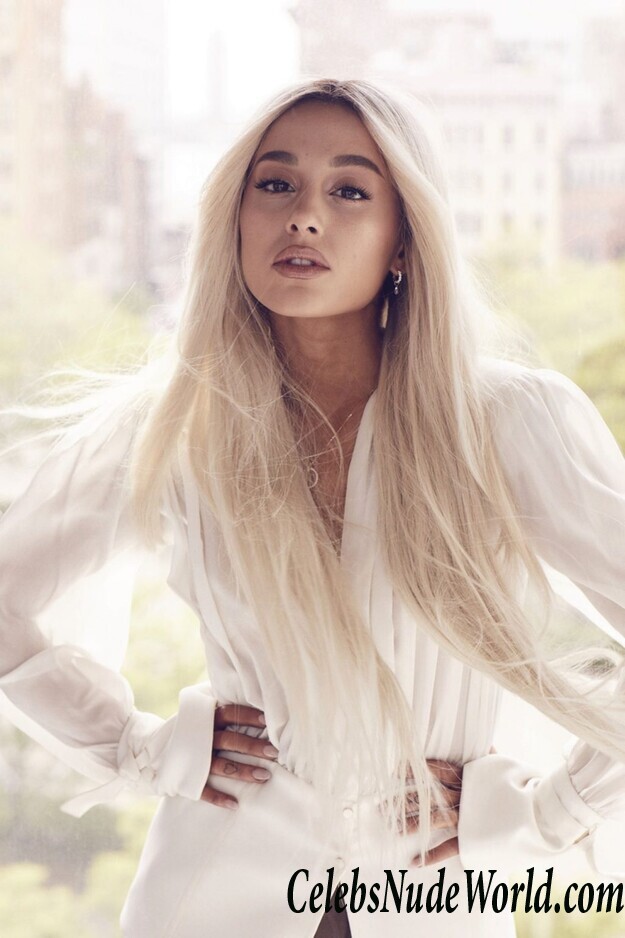 Ariana Grande Hot 55287