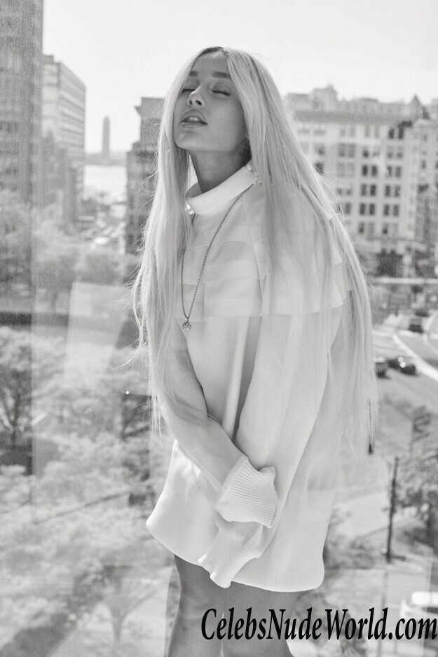 Ariana Grande Hot 55319