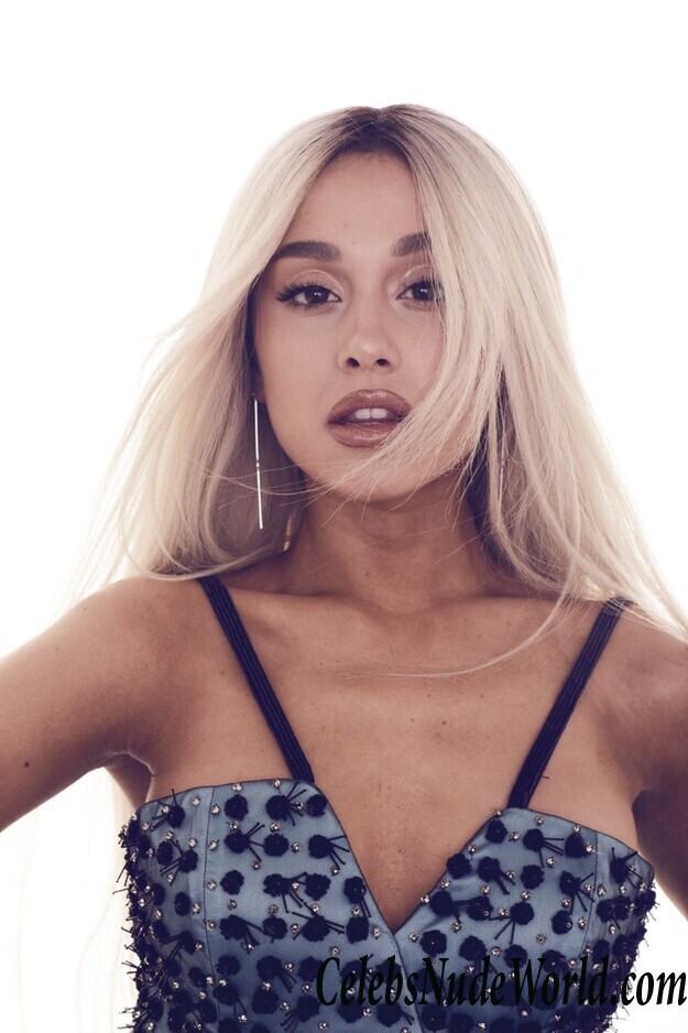 Ariana Grande Hot 55355