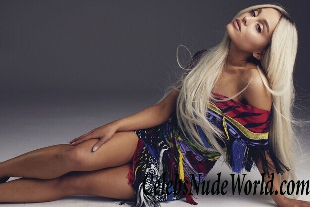 Ariana Grande Hot 55377