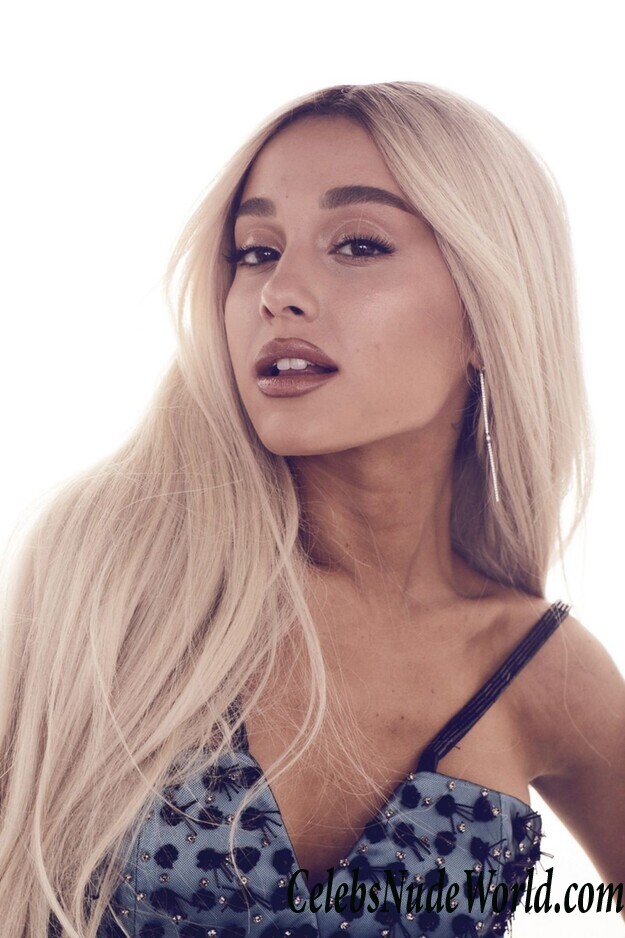Ariana Grande Hot 55395