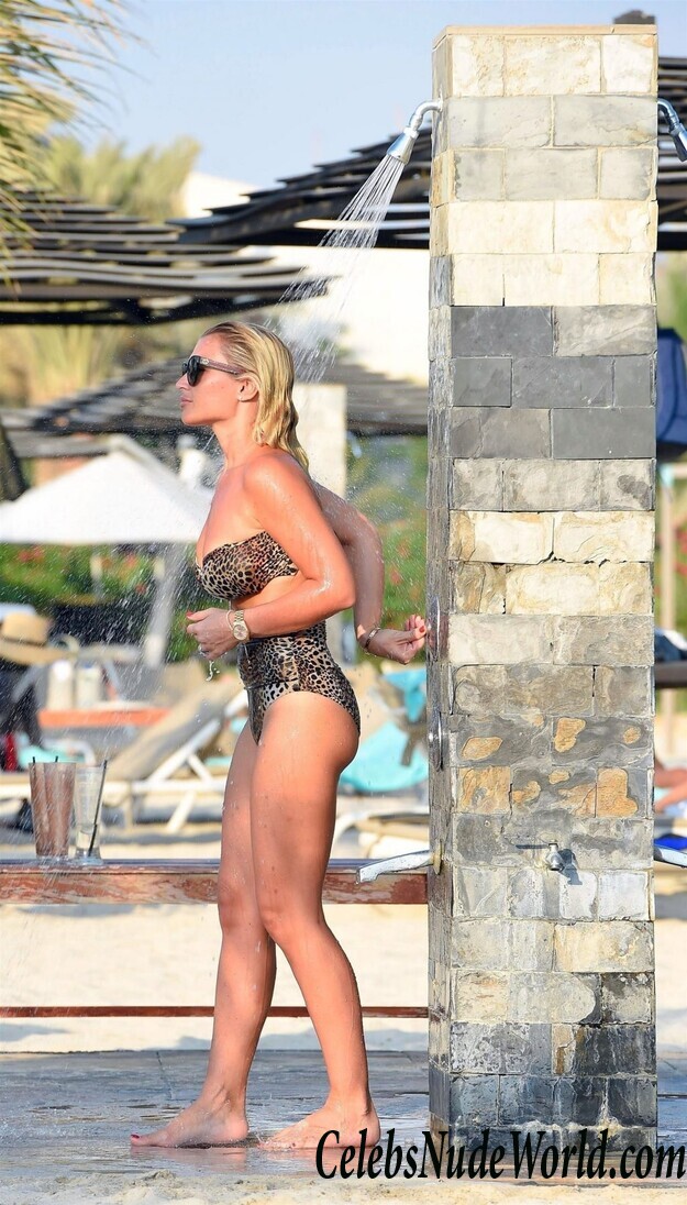 Billie Faiers Bikini 55750