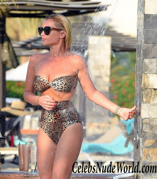 Billie Faiers Bikini 55758