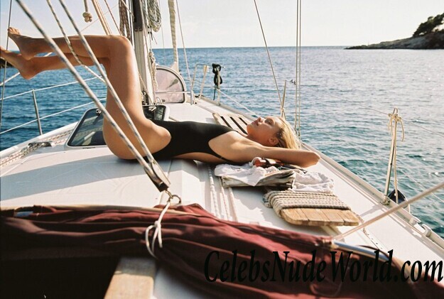 Chase Carter Erotic 56820