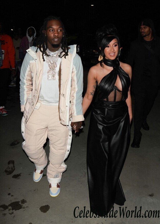 Cardi B Cleavage 56861