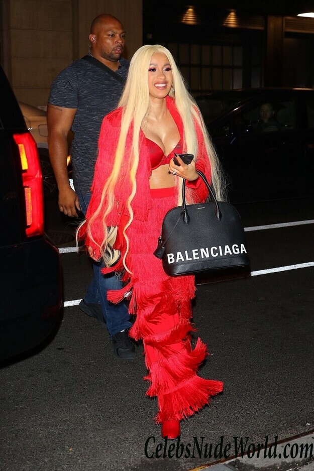 Cardi B Cleavage 56867