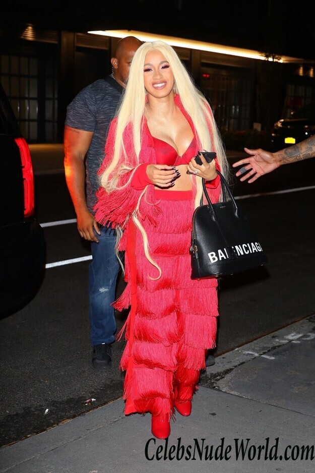 Cardi B Cleavage 56883