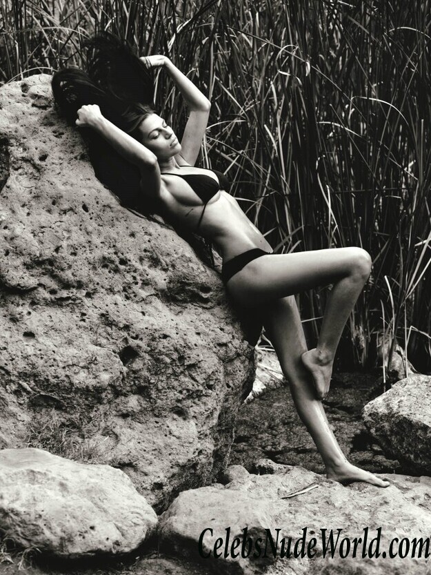 Brianna Stone Nude 56940