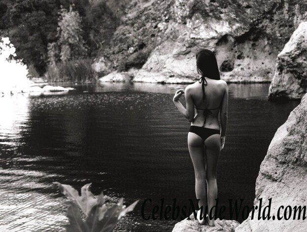 Brianna Stone Nude 56968