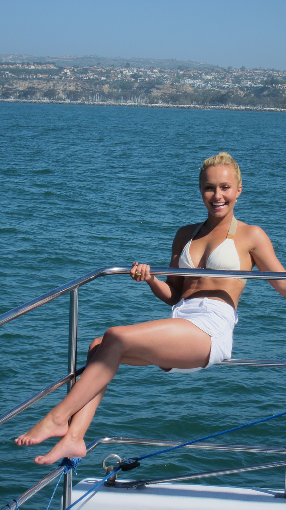 Hayden Panettiere 5735