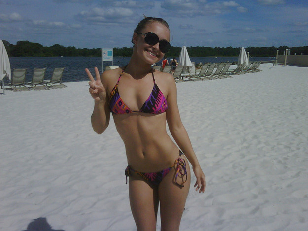 Hayden Panettiere 5744