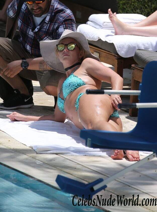 Britney Spears Sexy 57524