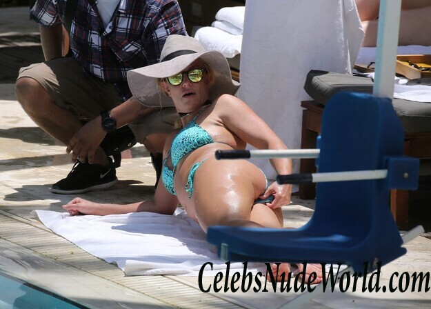 Britney Spears Sexy 57530