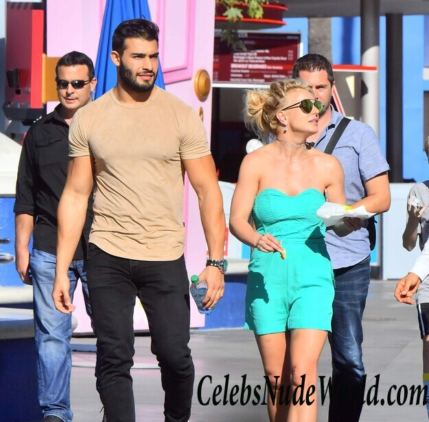 Britney Spears Sexy 57555