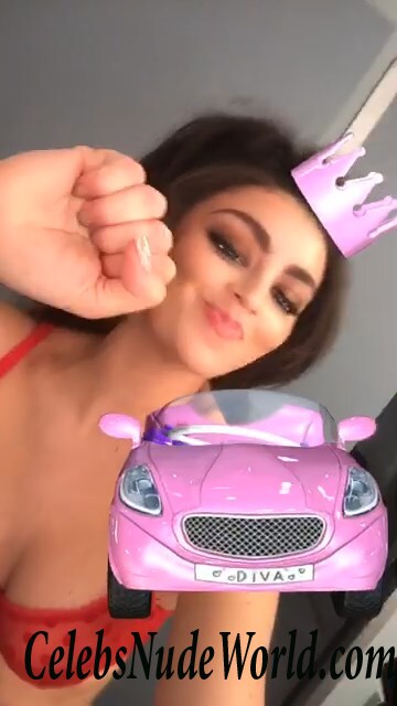 Charli XCX Sexy Photos 57754