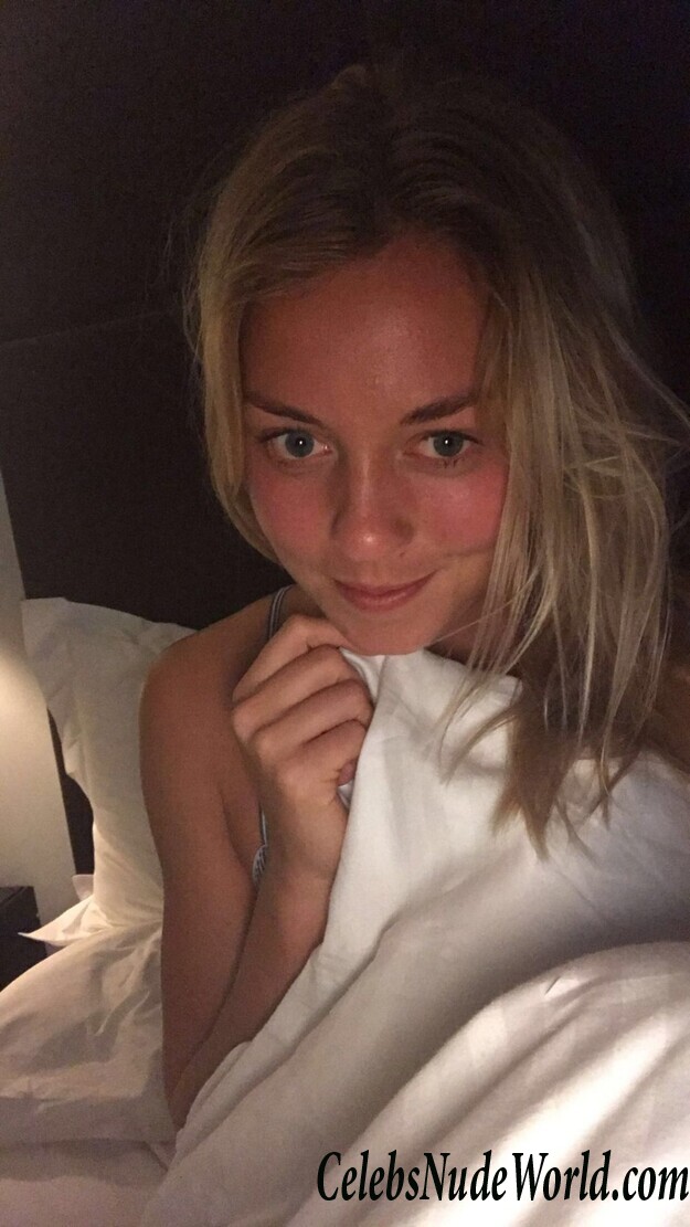 Carina Witthoeft Leaked 58070