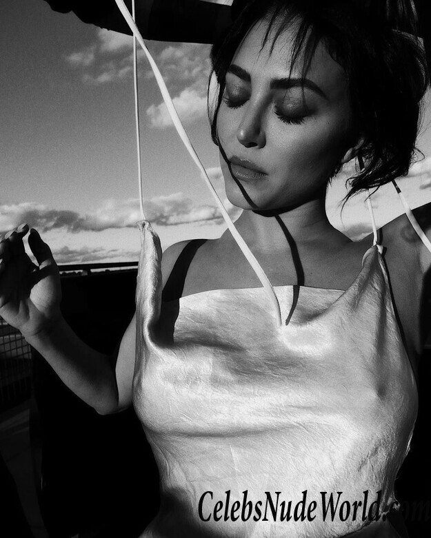 Cassie Scerbo Hot 58354