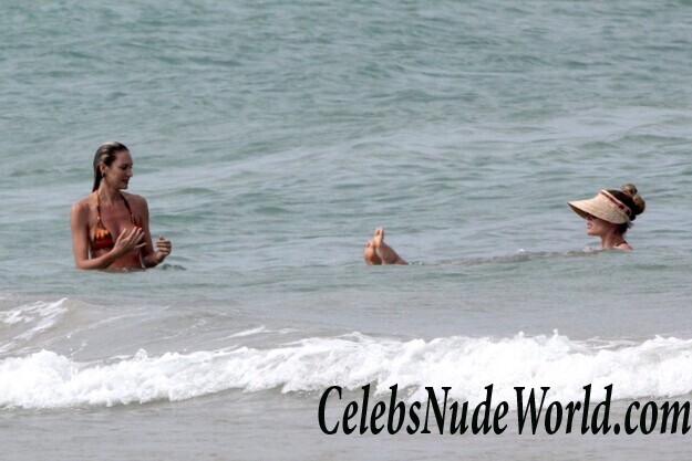 Candice Swanepoel & Doutzen Kroes Sexy 58542