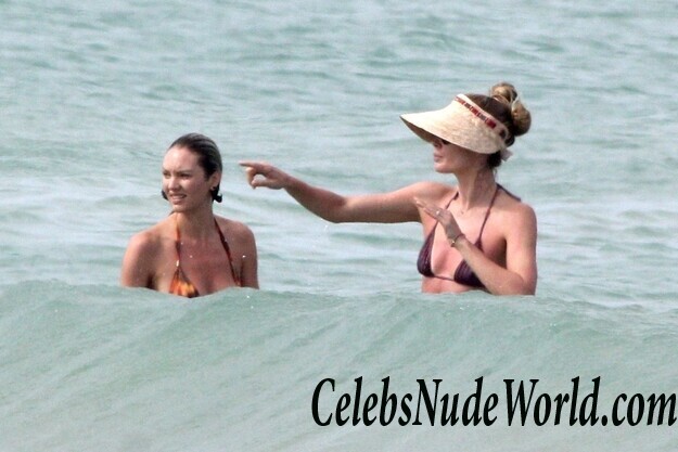 Candice Swanepoel & Doutzen Kroes Sexy 58584