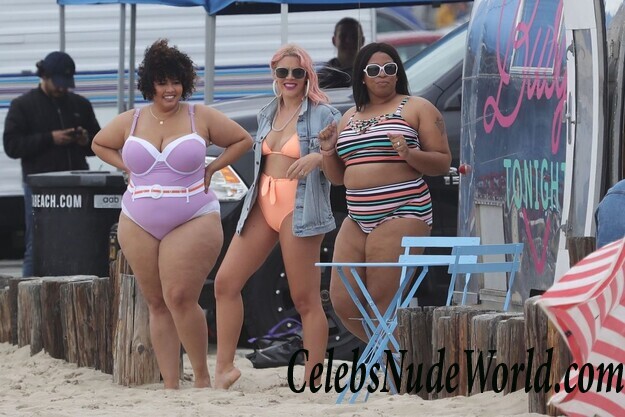 Busy Philipps Bikini 58609