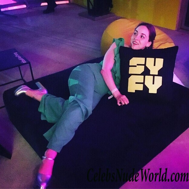 Brittany Curran Hot 59024